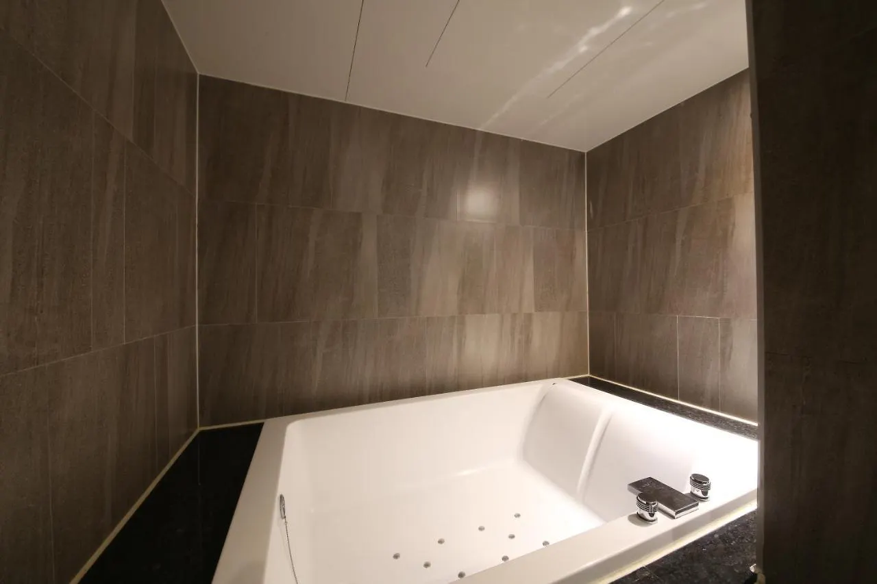 Hotel Frenchcode Busan